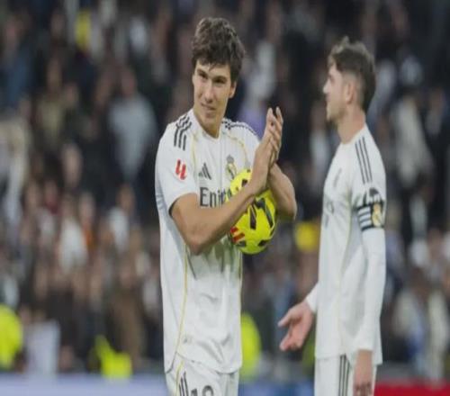 星辉争霸,镰田大地领,格伊联袂哈,中超买球(中国)官方网站,中超买球网官网入口,中超买球官方网站,中超买球官方在哪买